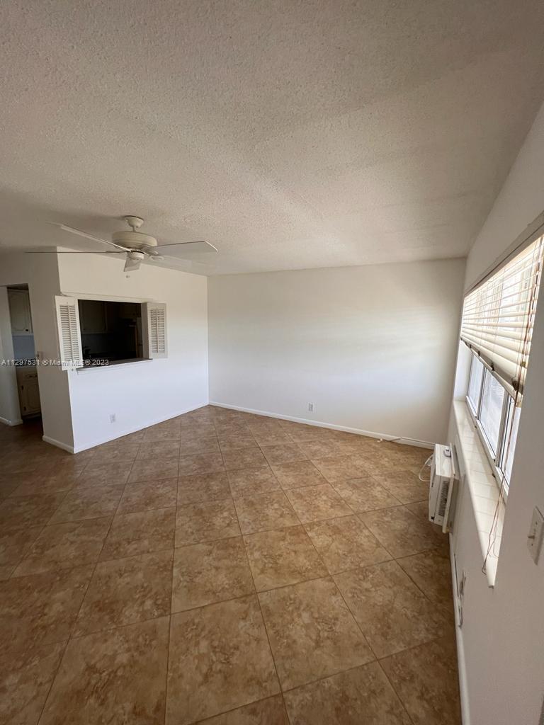 ANDOVER CONDOS - Residential Lease