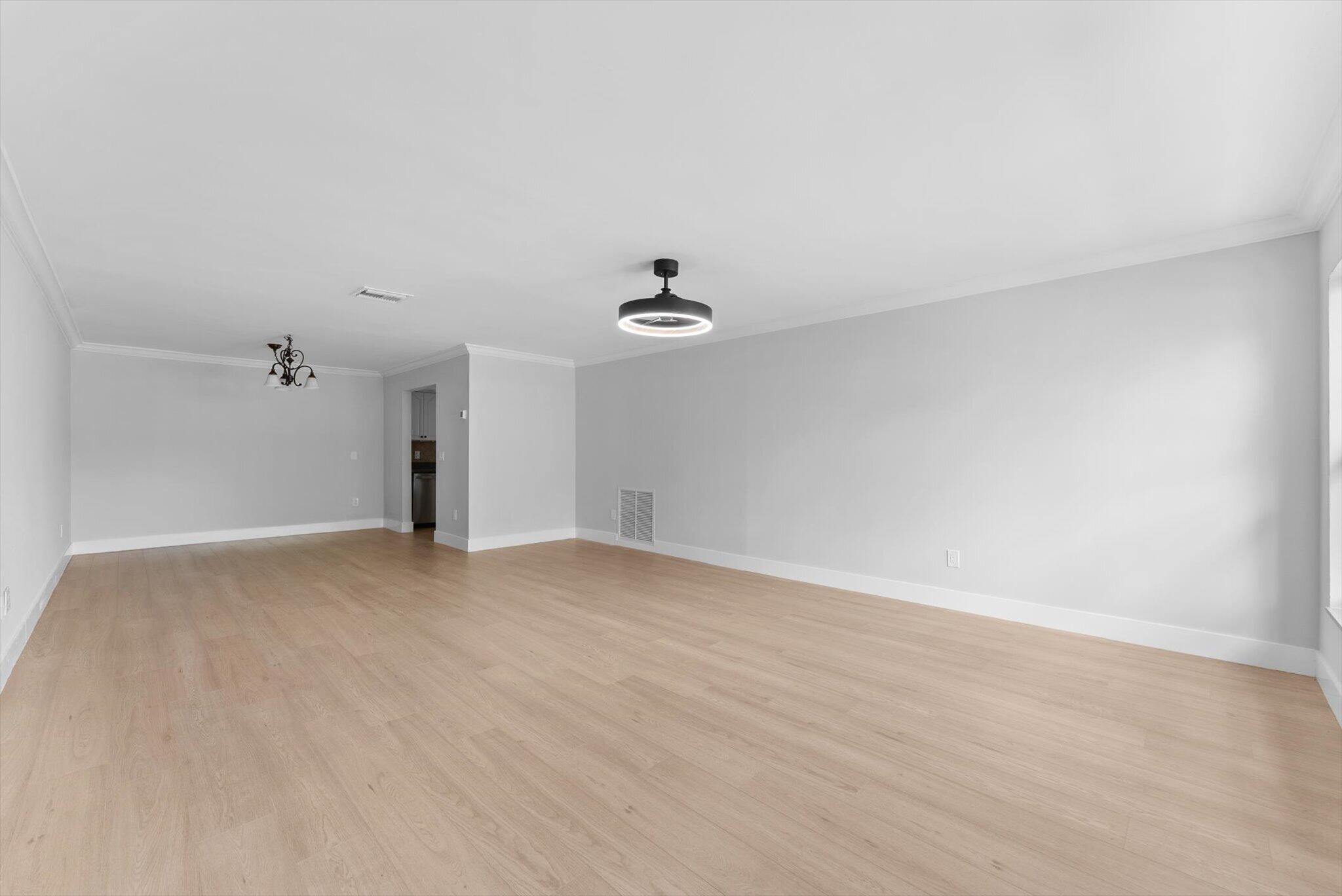 SANDALFOOT COVE SECTION SIX - Residential