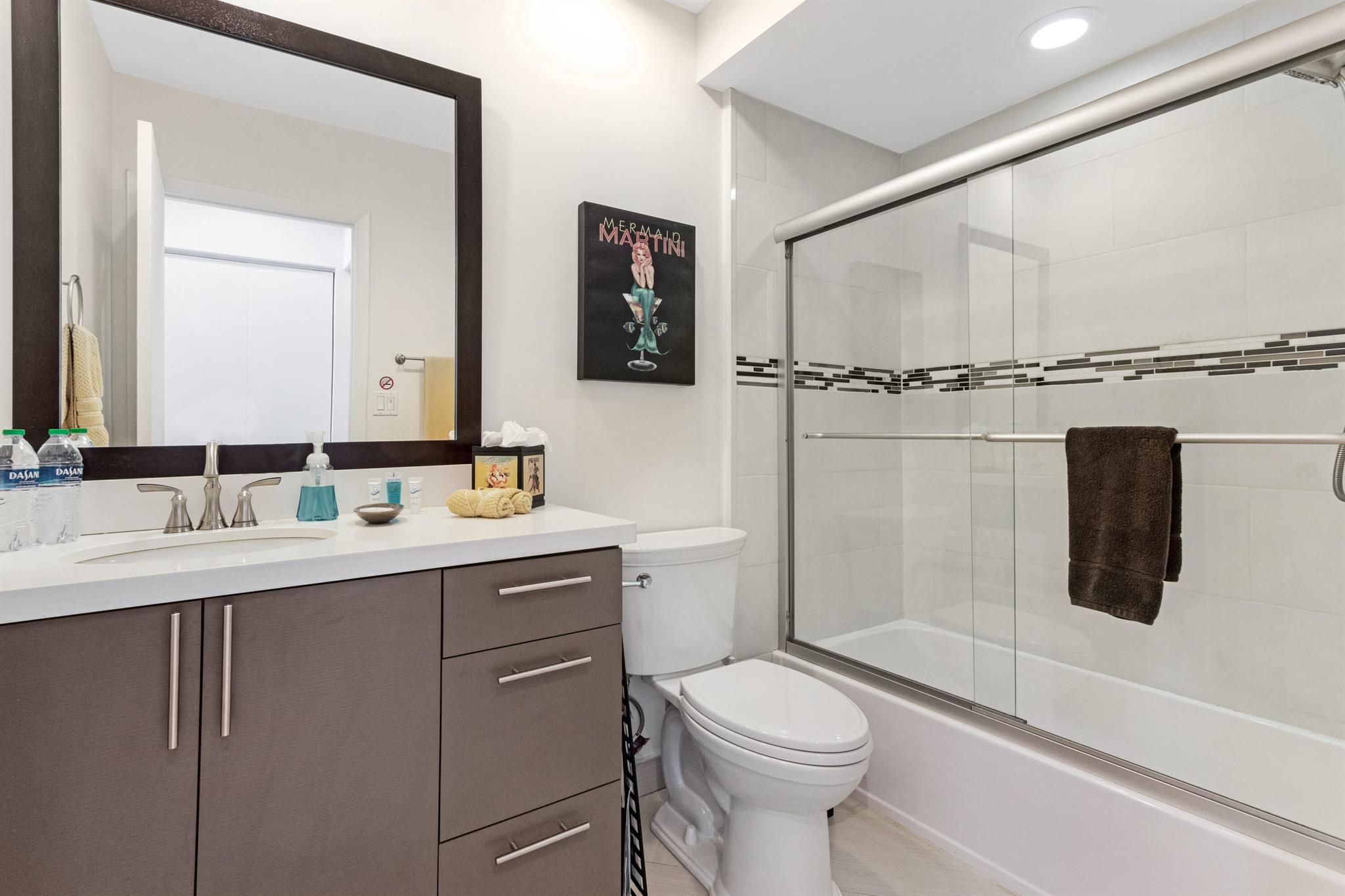 Hillsboro Harbor - Residential