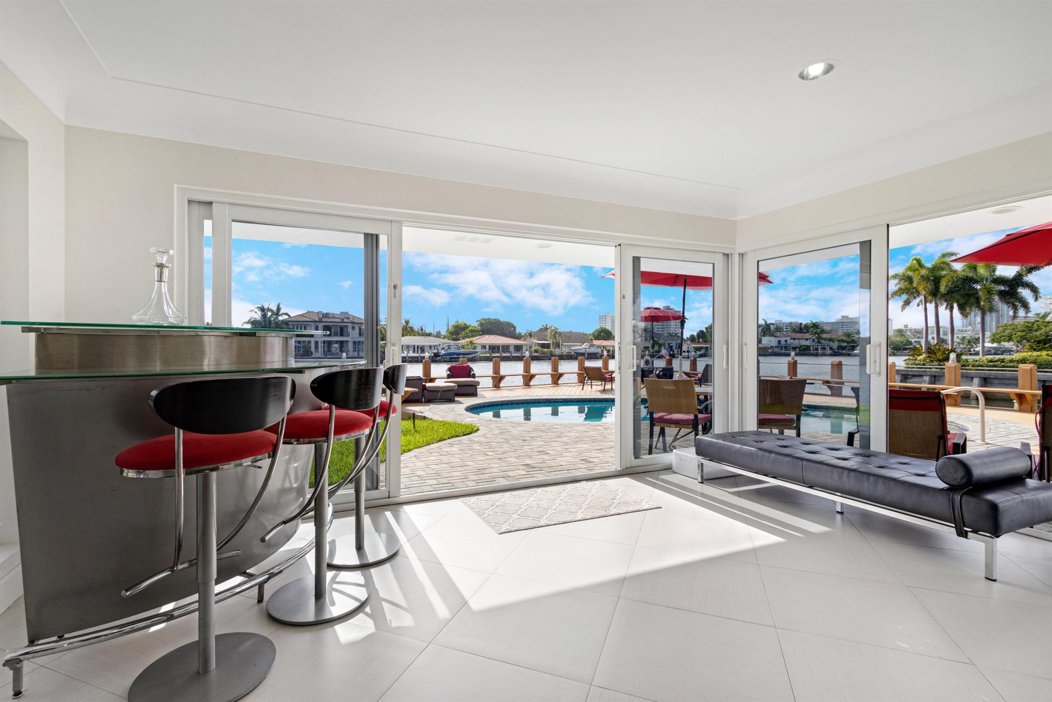 Hillsboro Harbor - Residential