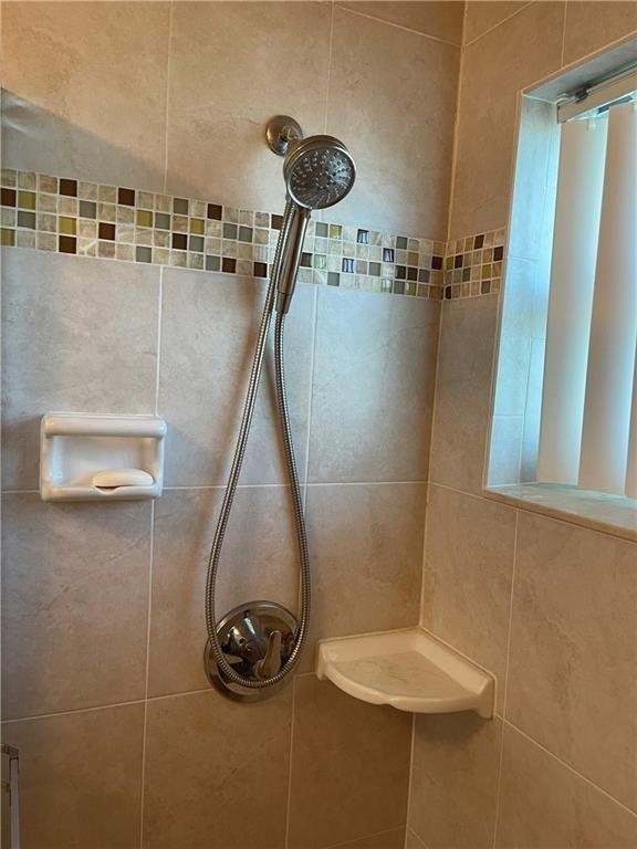 HAWAIIAN GARDENS - Residential