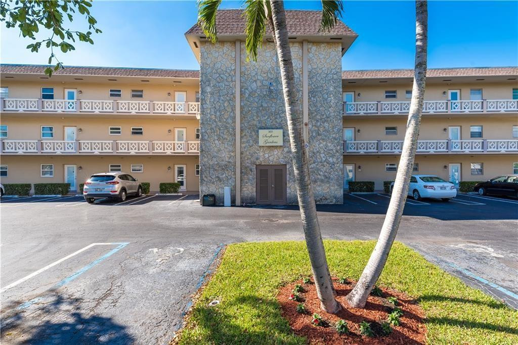 HAWAIIAN GARDENS - Residential