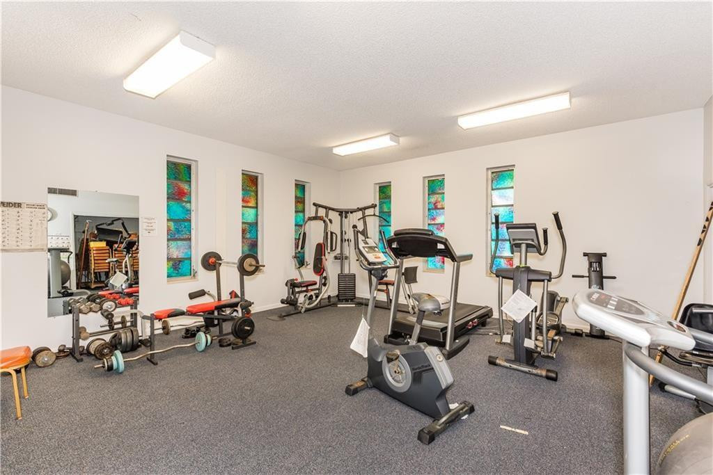 HAWAIIAN GARDENS - Residential