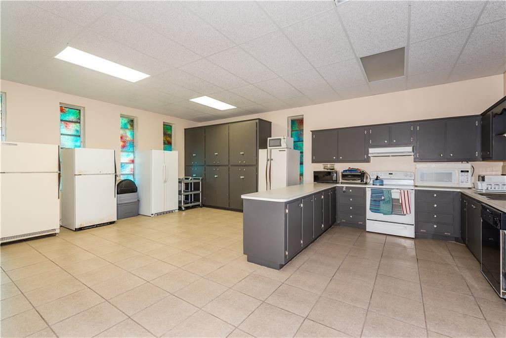 HAWAIIAN GARDENS - Residential