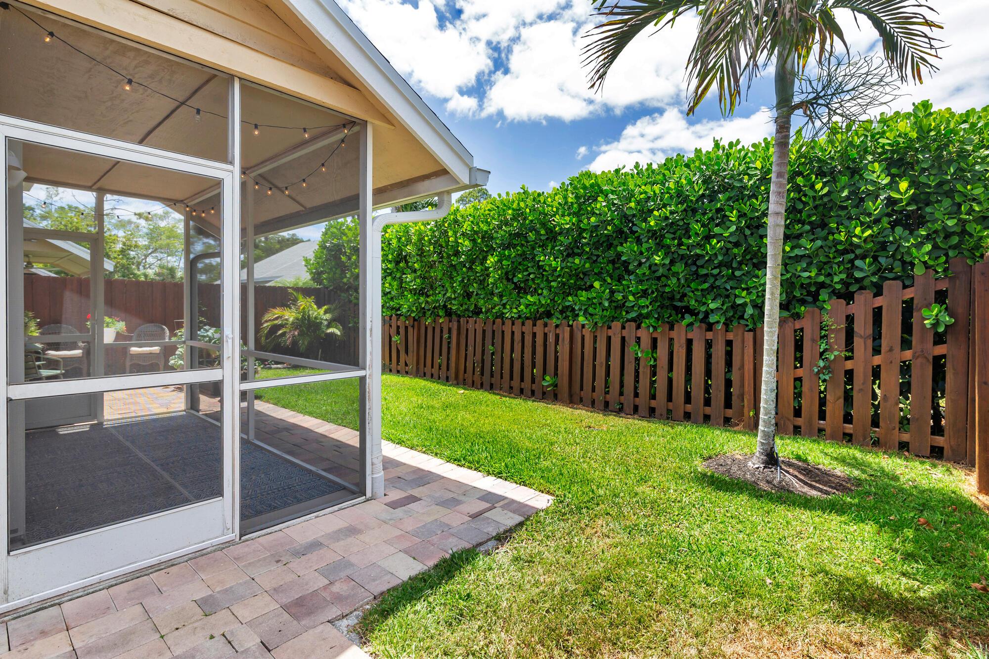 EMERALD FOREST - Residential