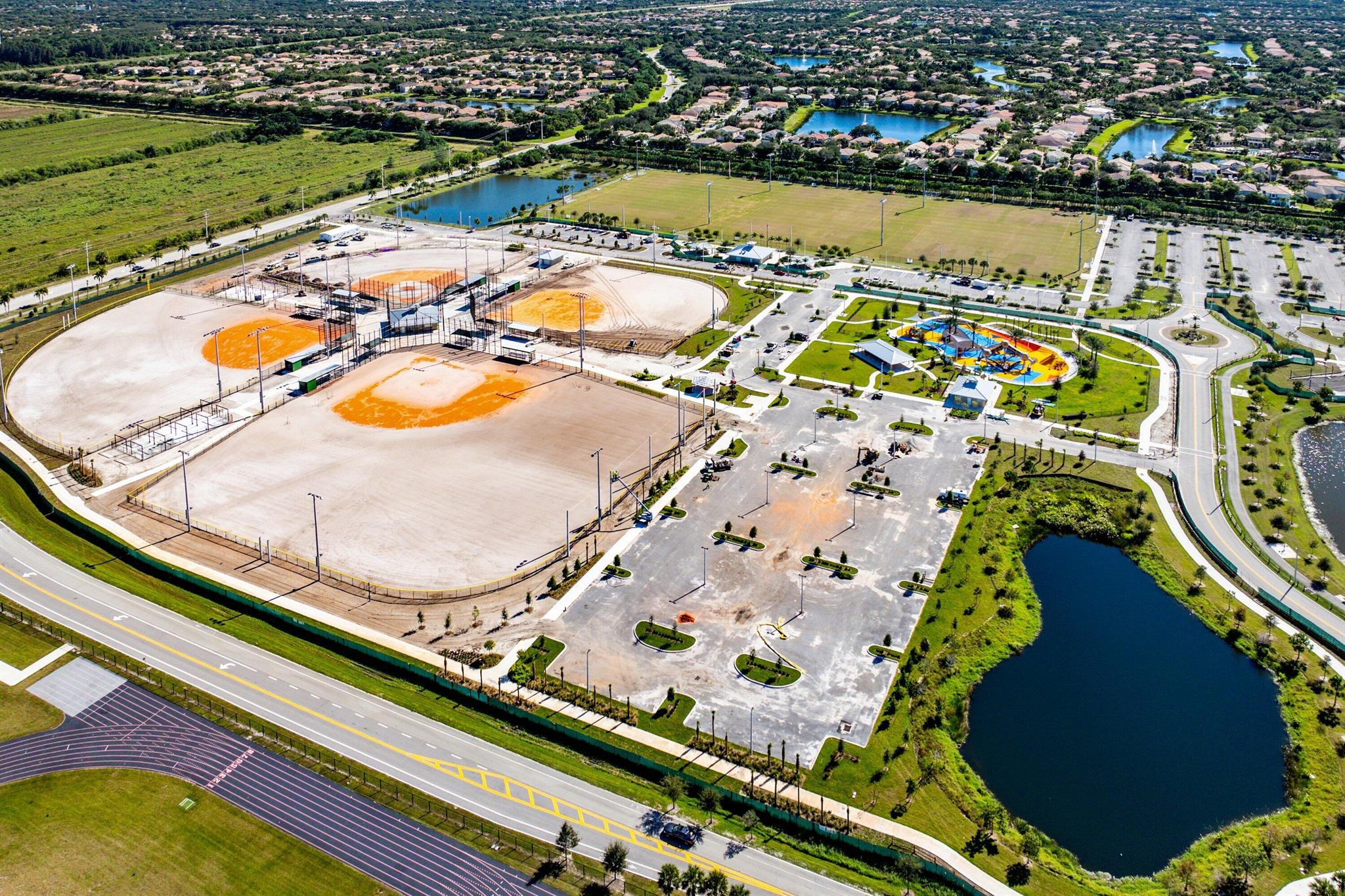 COBBLESTONE CREEK - Residential