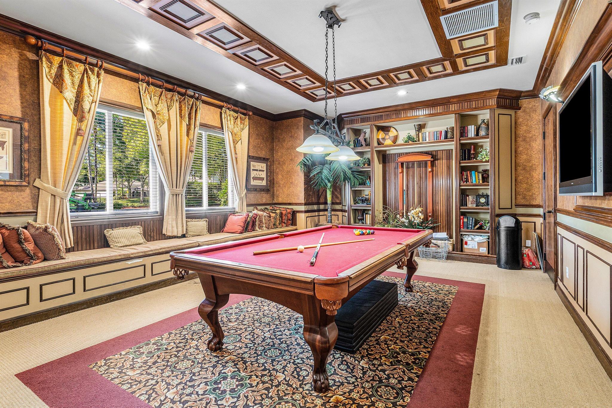 COBBLESTONE CREEK - Residential