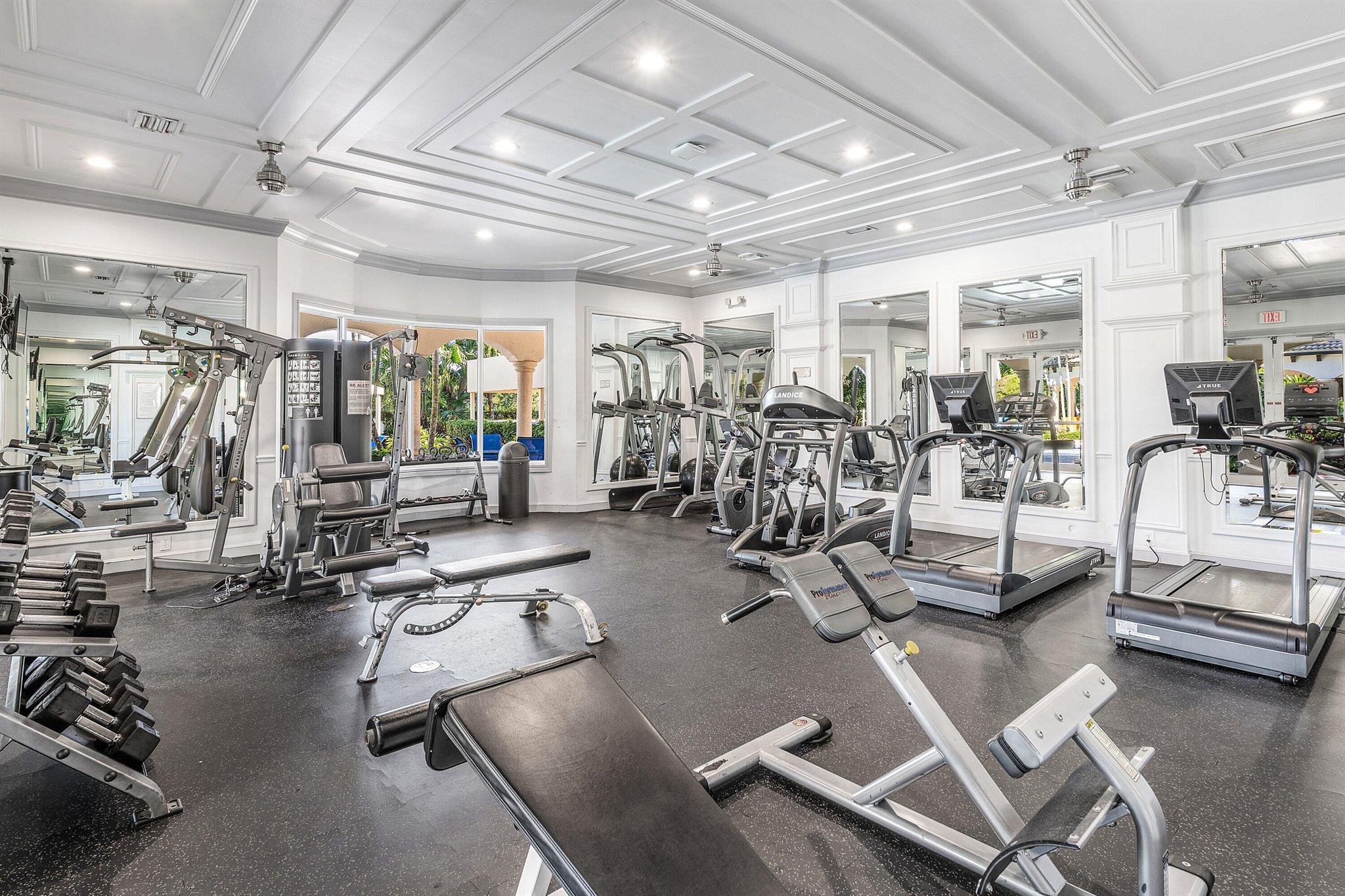 COBBLESTONE CREEK - Residential