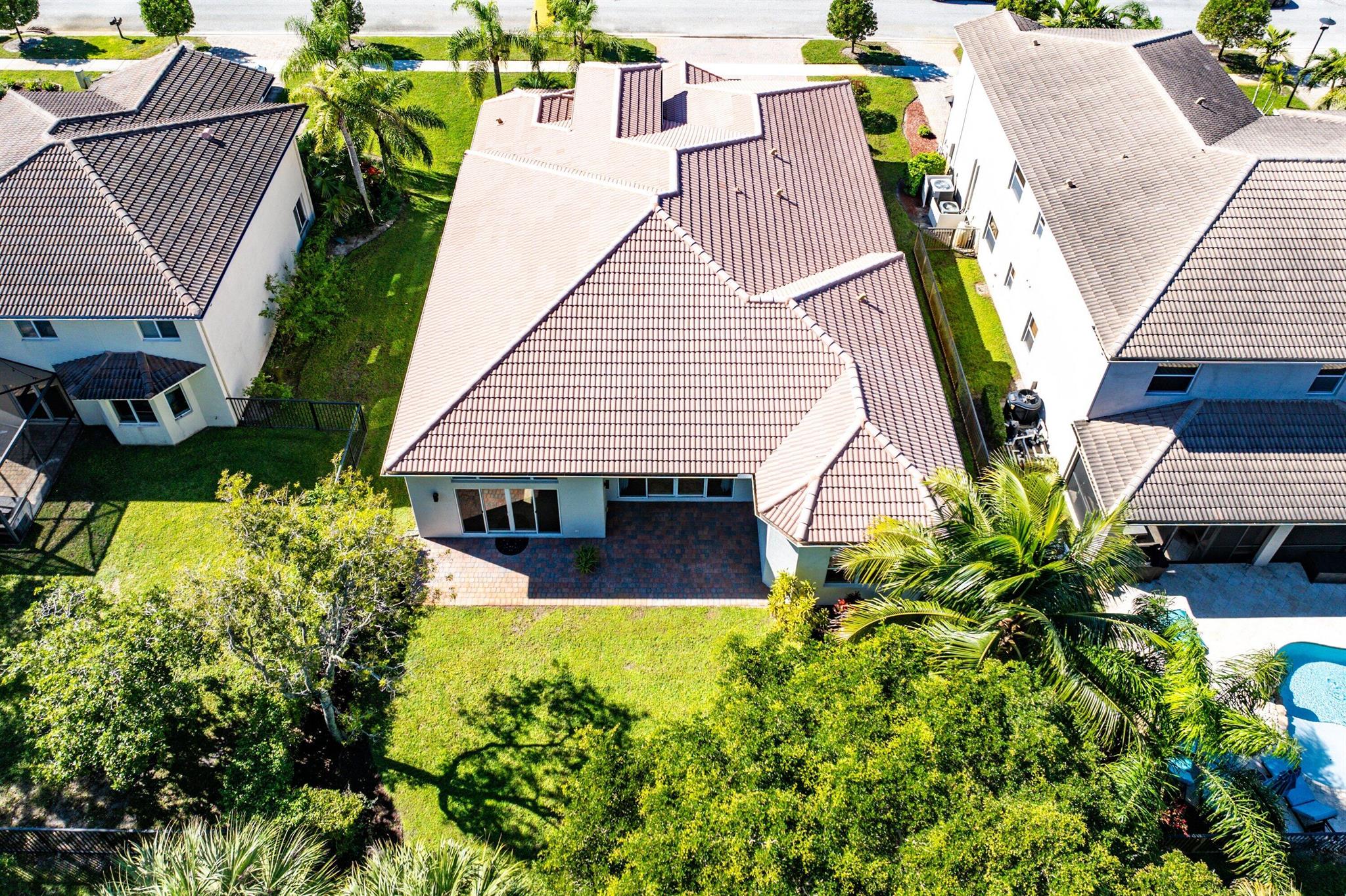 COBBLESTONE CREEK - Residential