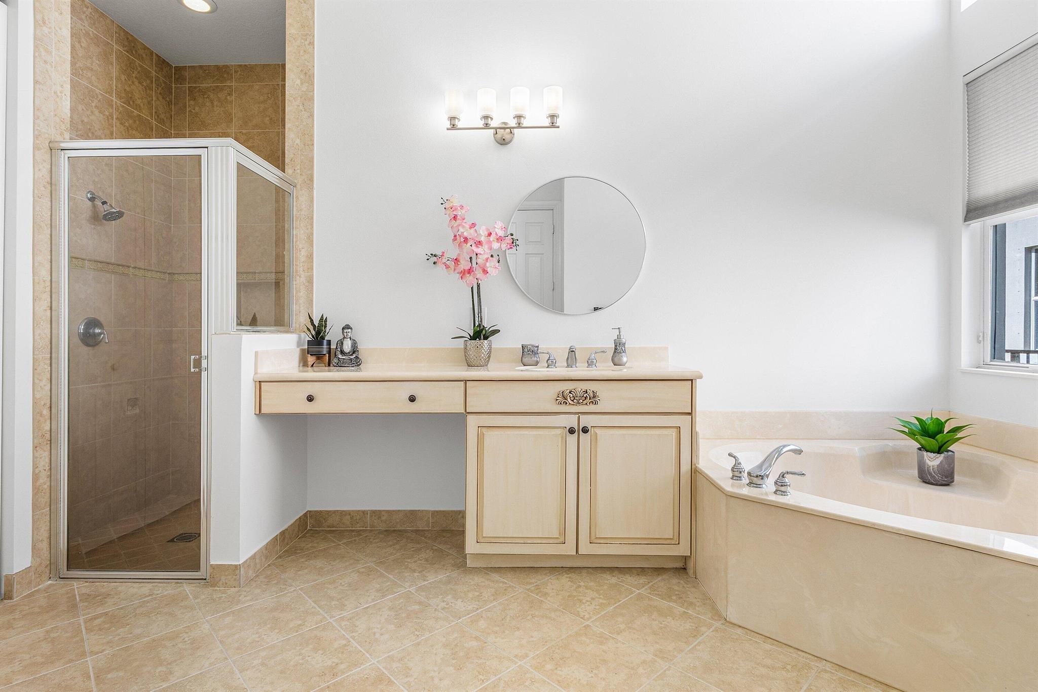 COBBLESTONE CREEK - Residential