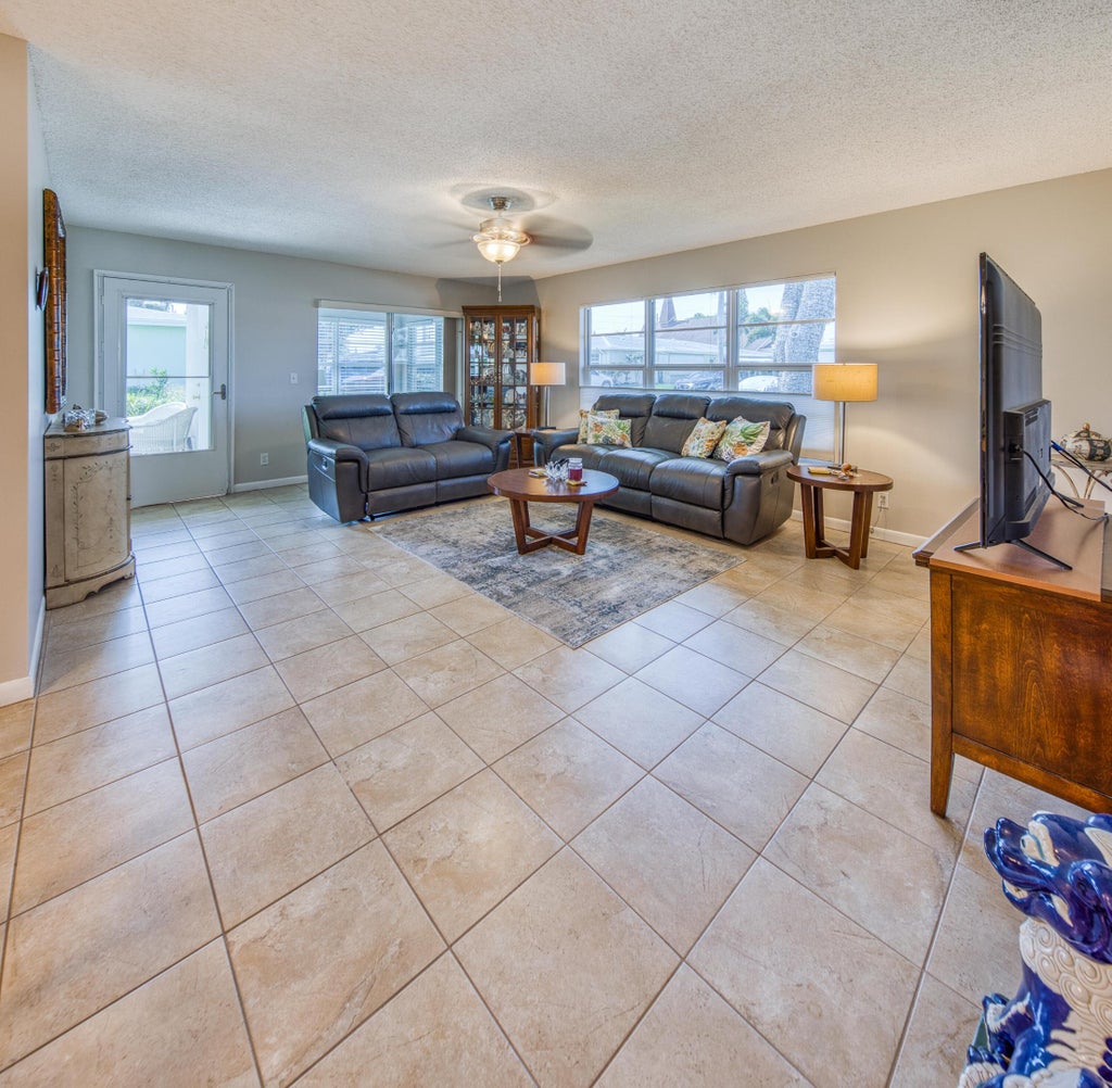 Photo of 211 Bayview Avenue #A, Boynton Beach, FL 33435 (MLS # R11112337)