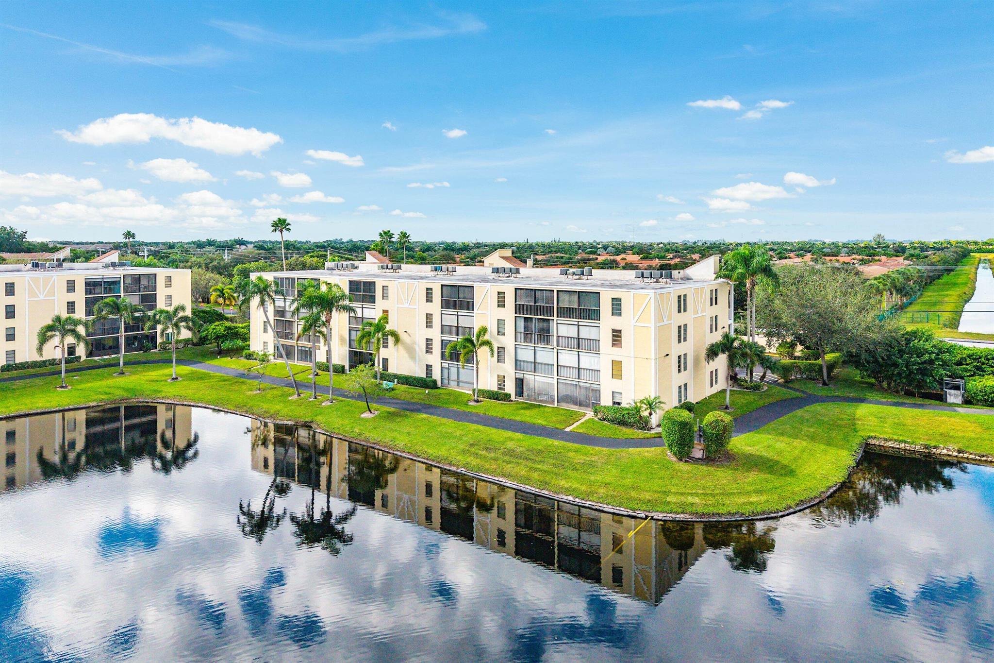 HUNTINGTON LAKES SEC FIVE - Residential