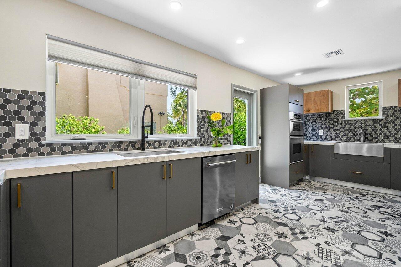 SOUTHLAND PARK - Residential