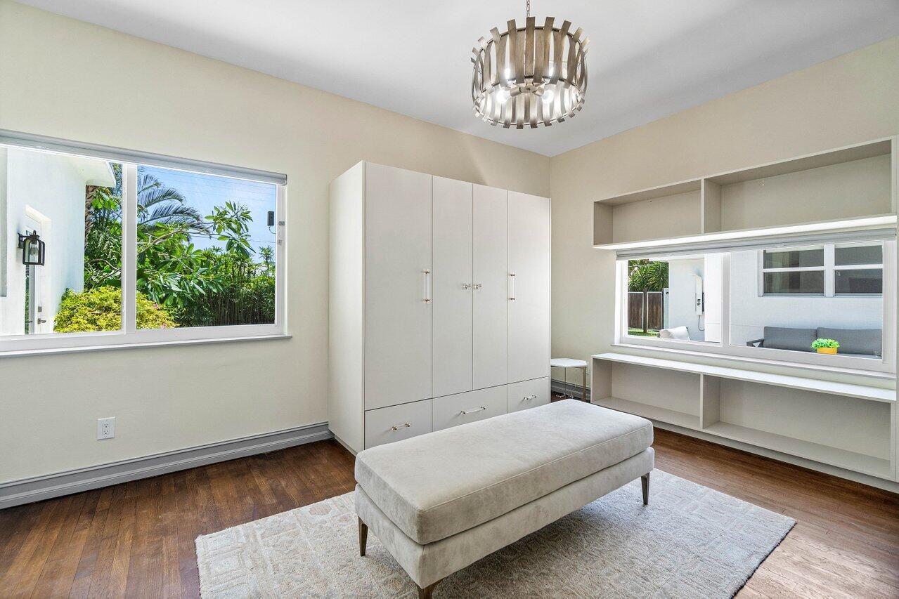 SOUTHLAND PARK - Residential