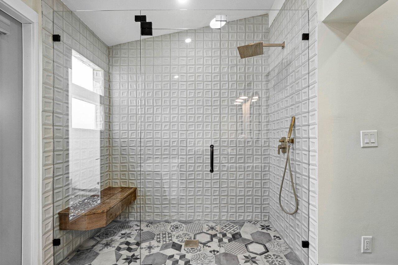 SOUTHLAND PARK - Residential