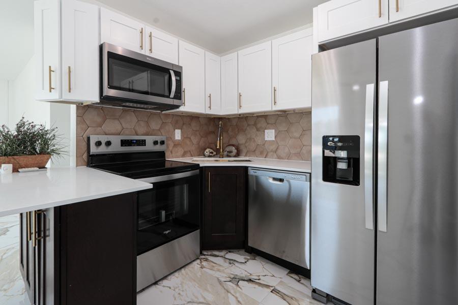 RIVIERA BEACH HEIGHTS ADD 9 - Residential