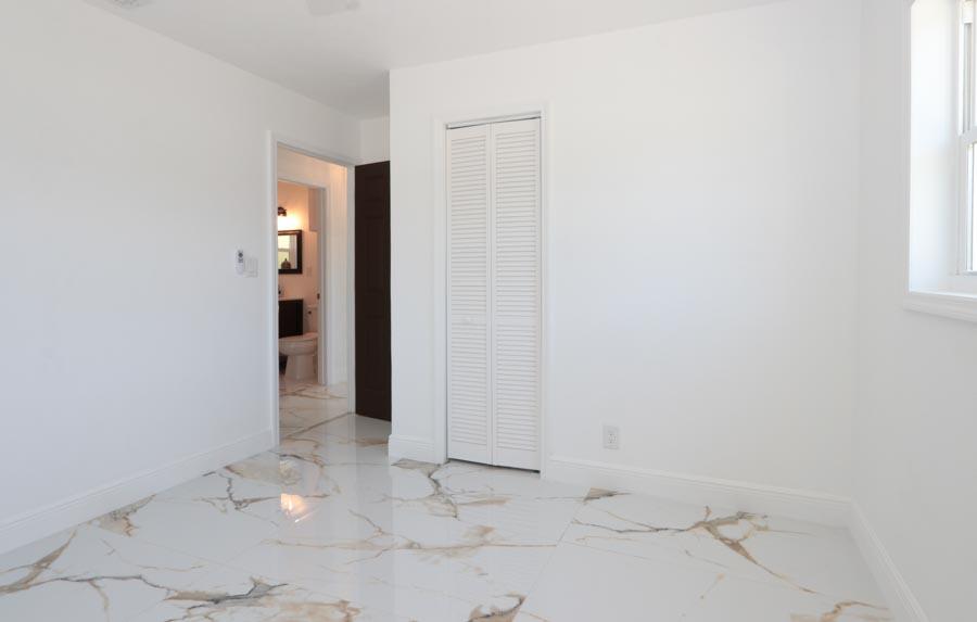 RIVIERA BEACH HEIGHTS ADD 9 - Residential