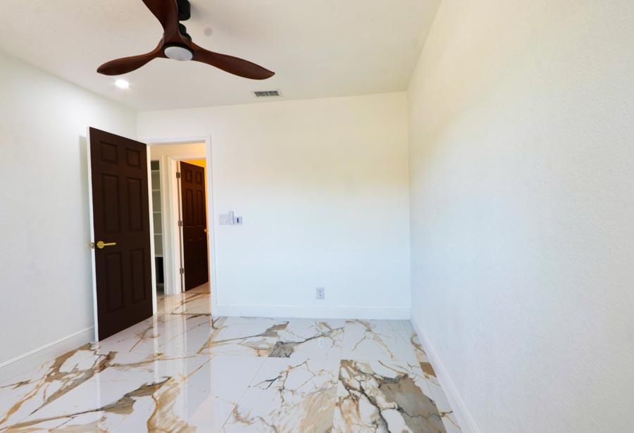 RIVIERA BEACH HEIGHTS ADD 9 - Residential