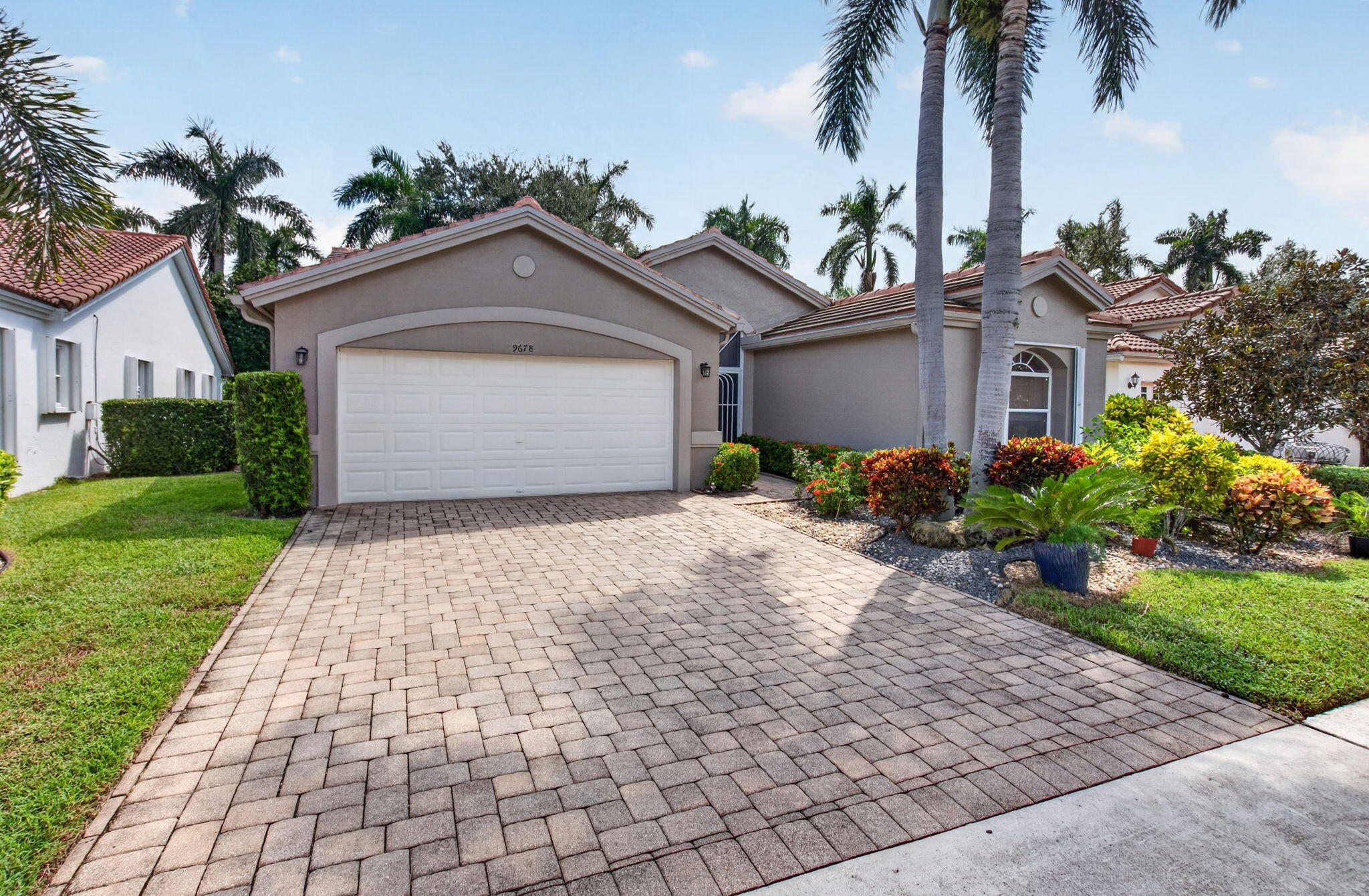 9678 HARBOUR LAKE Circle