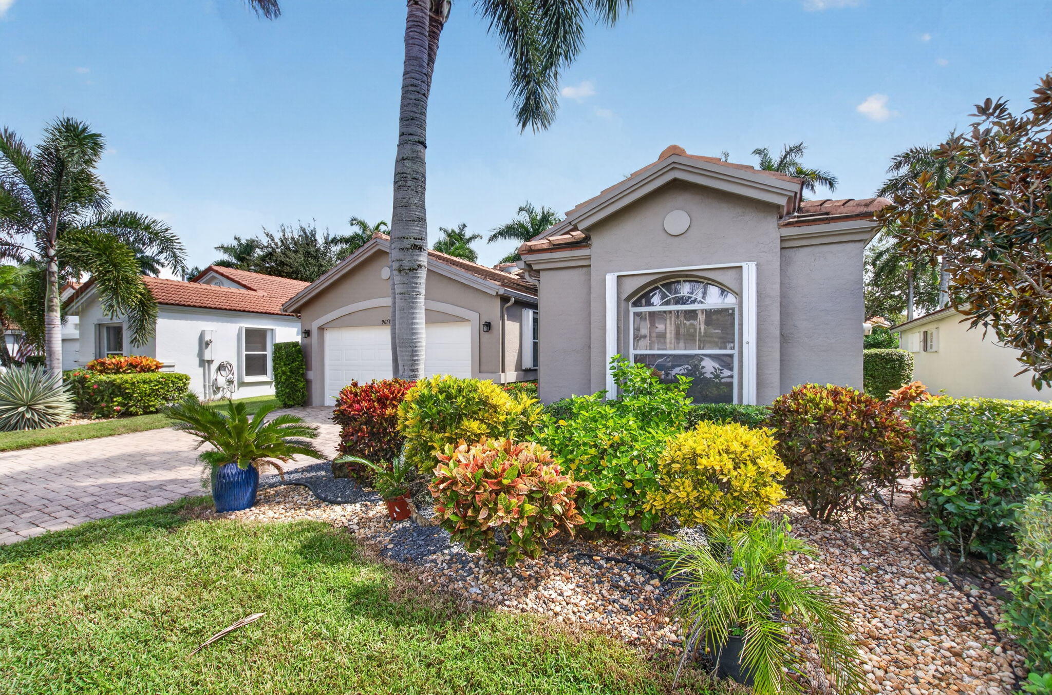 9678 HARBOUR LAKE Circle