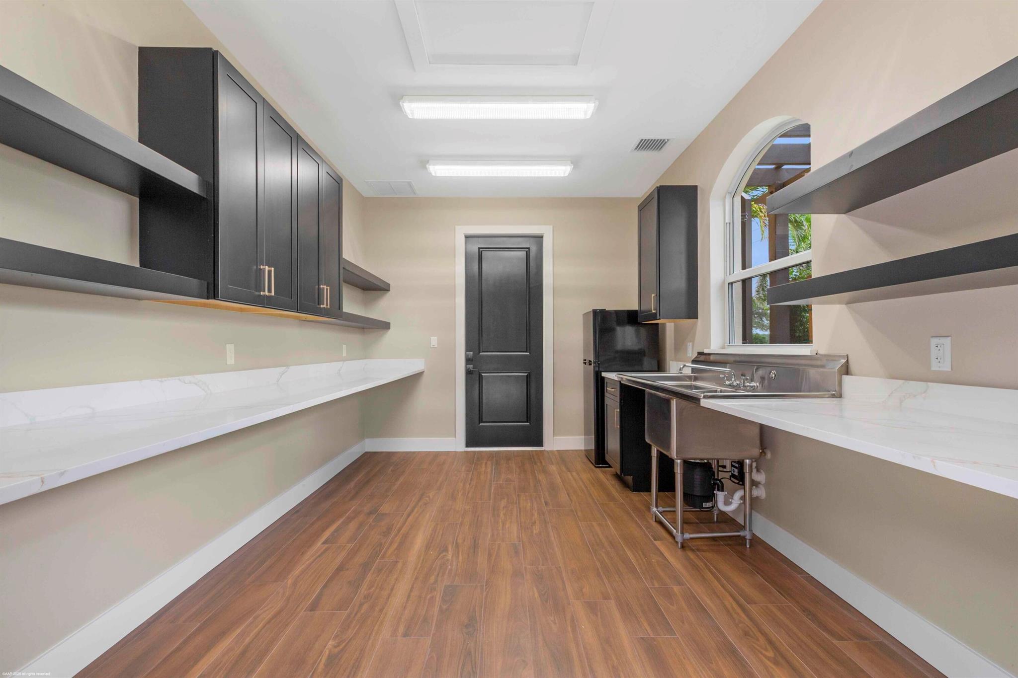 PALM BEACH POINT EAST - Residential Lease