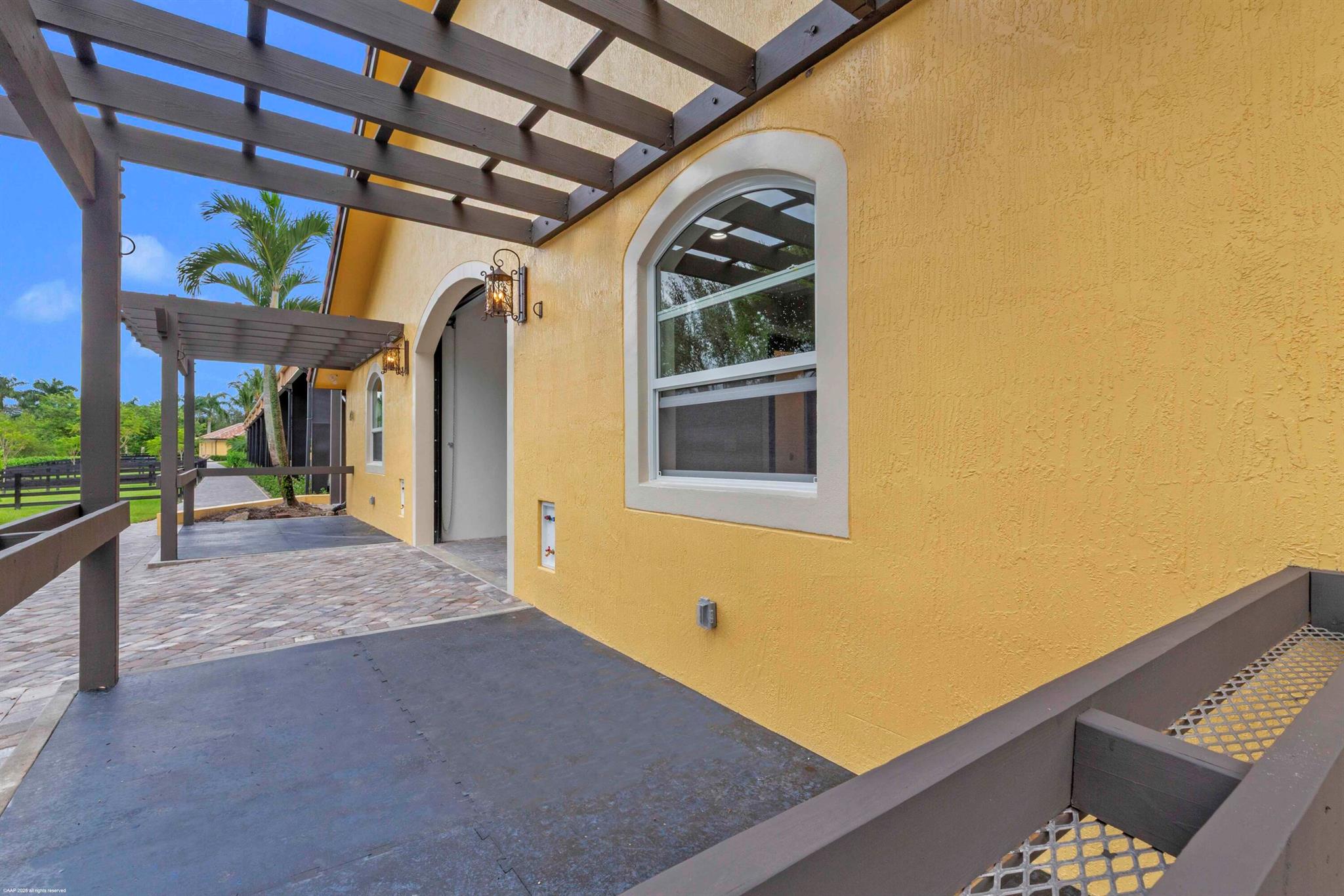 PALM BEACH POINT EAST - Residential Lease