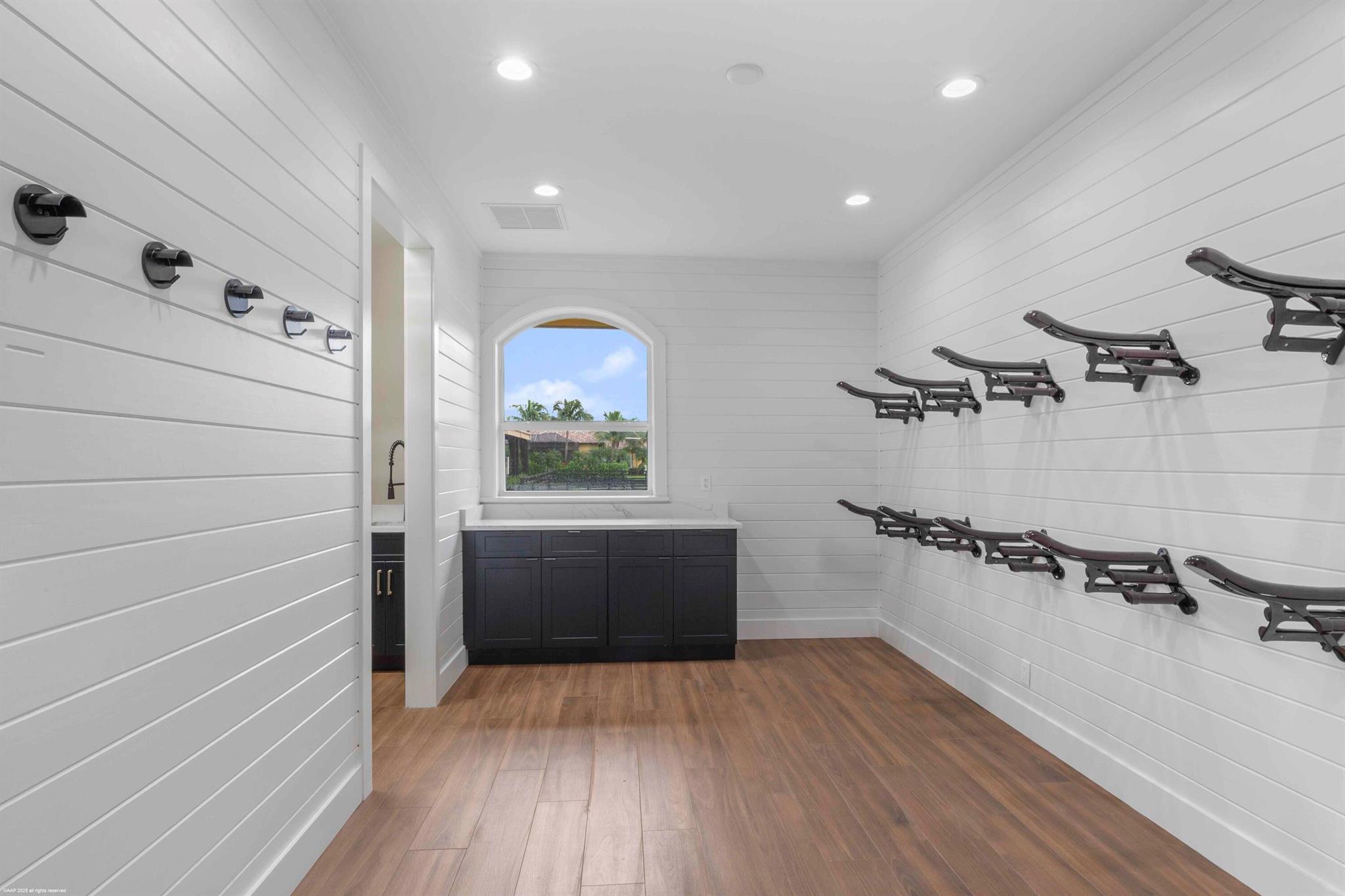 PALM BEACH POINT EAST - Residential Lease