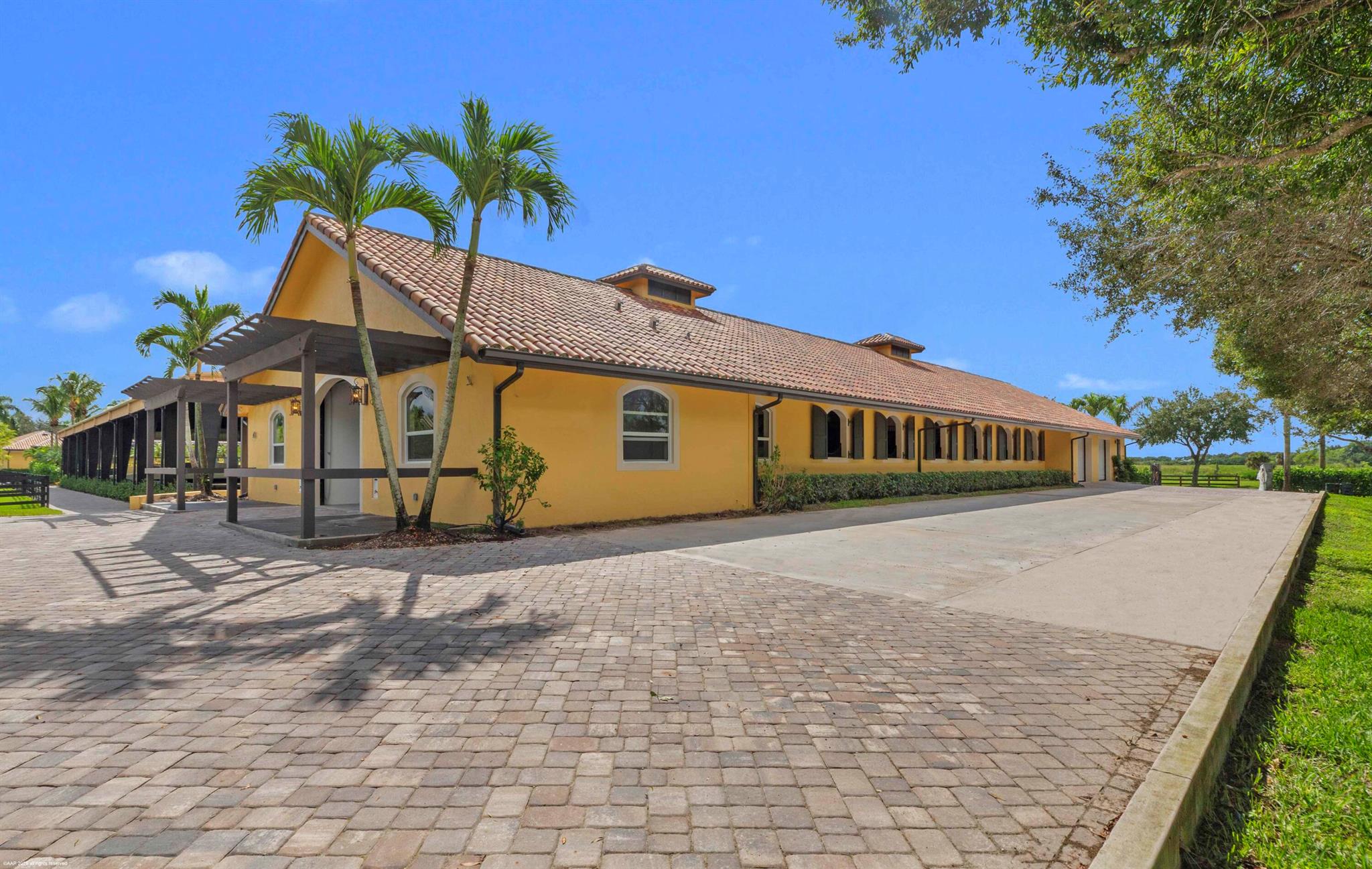 PALM BEACH POINT EAST - Residential Lease