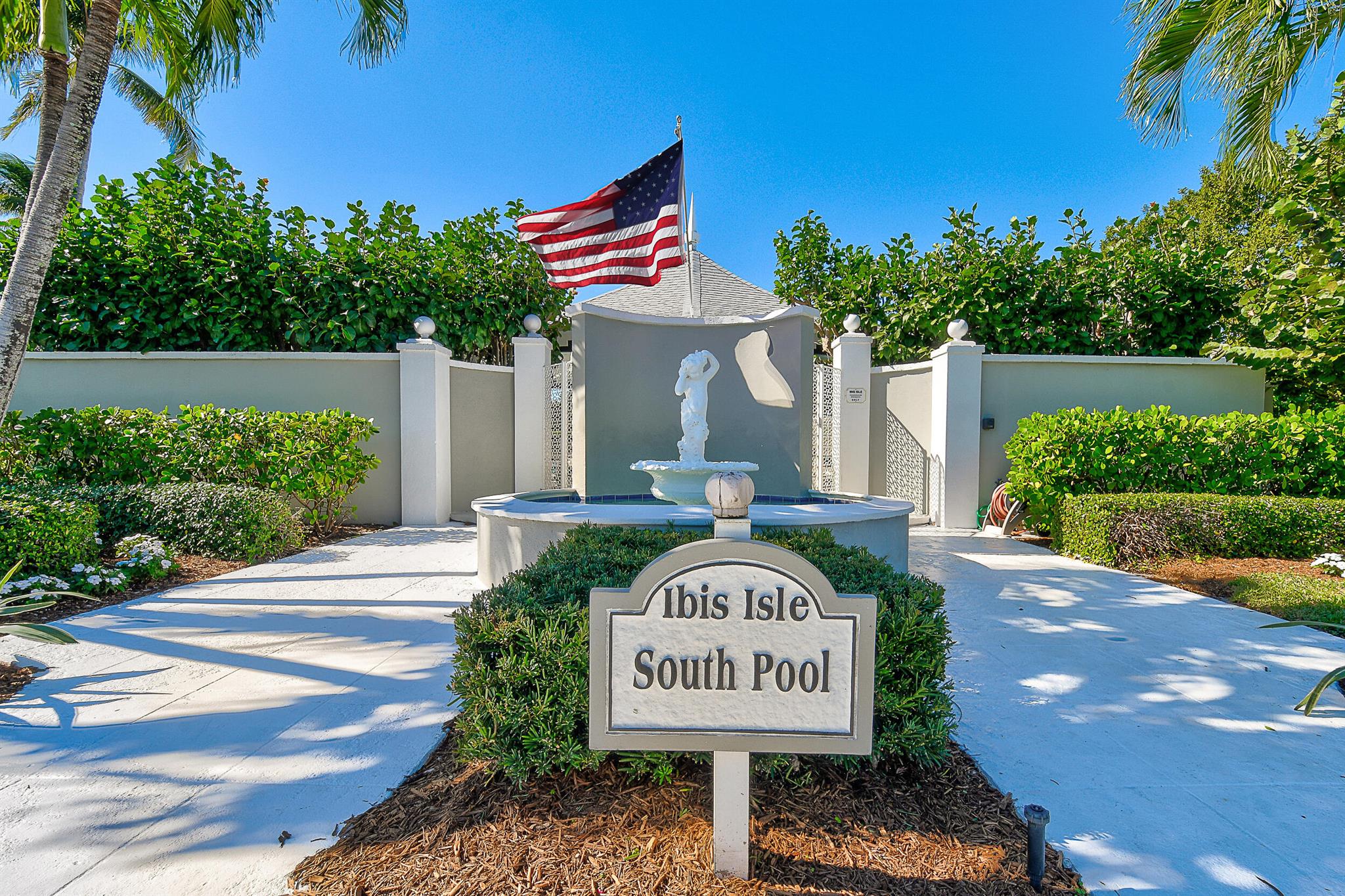 VILLA SEREIN OF IBIS ISLE CONDO - Residential