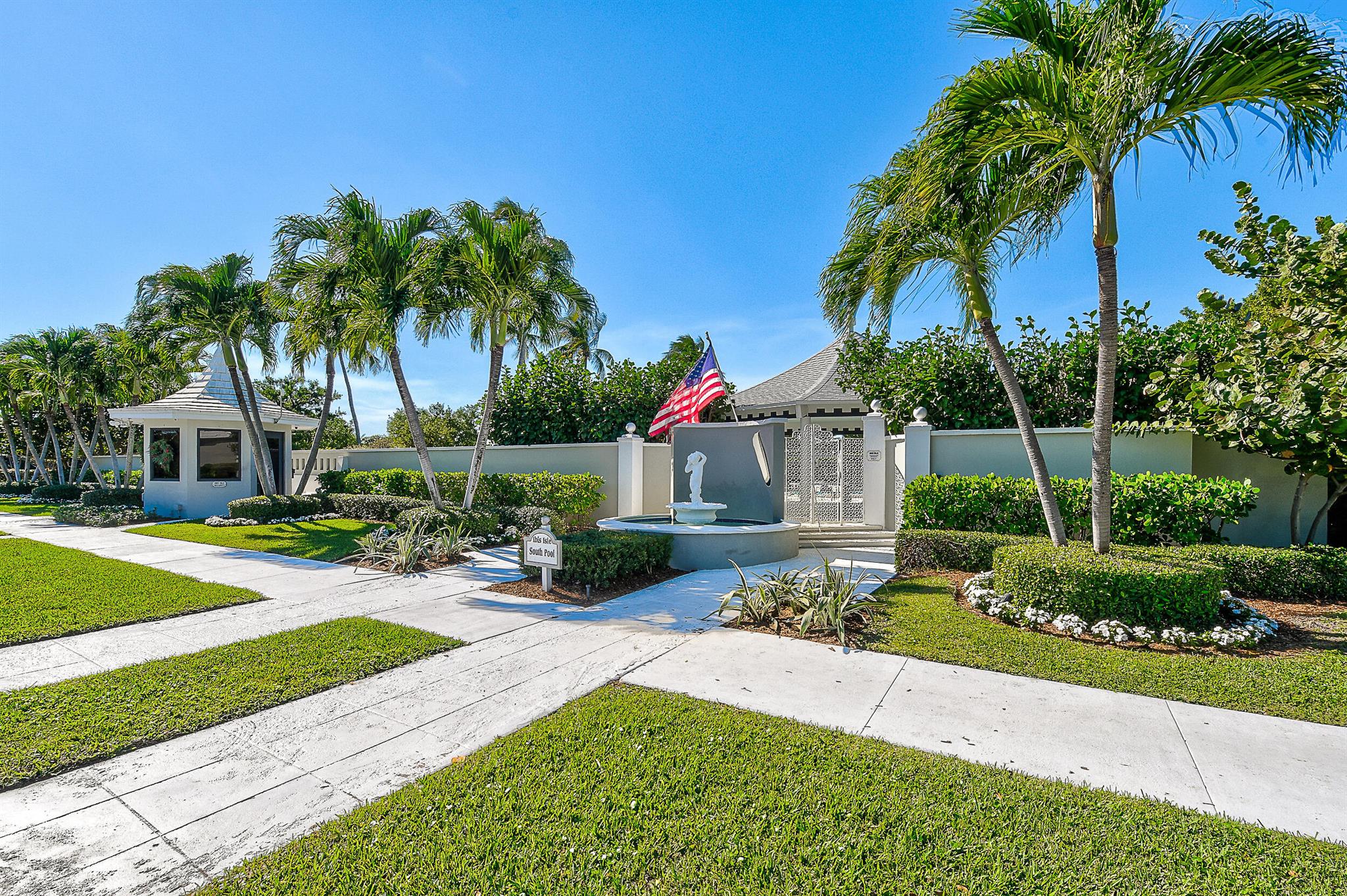 VILLA SEREIN OF IBIS ISLE CONDO - Residential