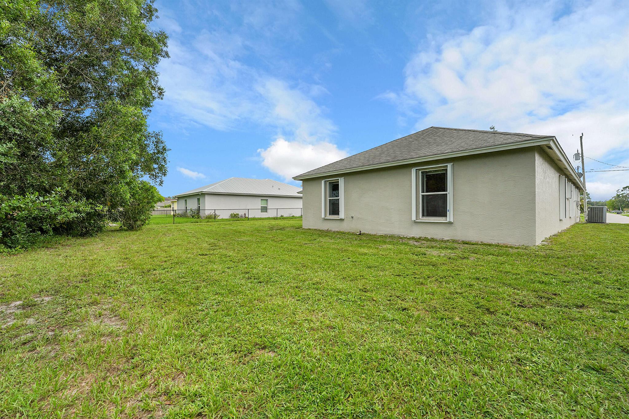 PORT ST LUCIE SECTION 19 - Residential