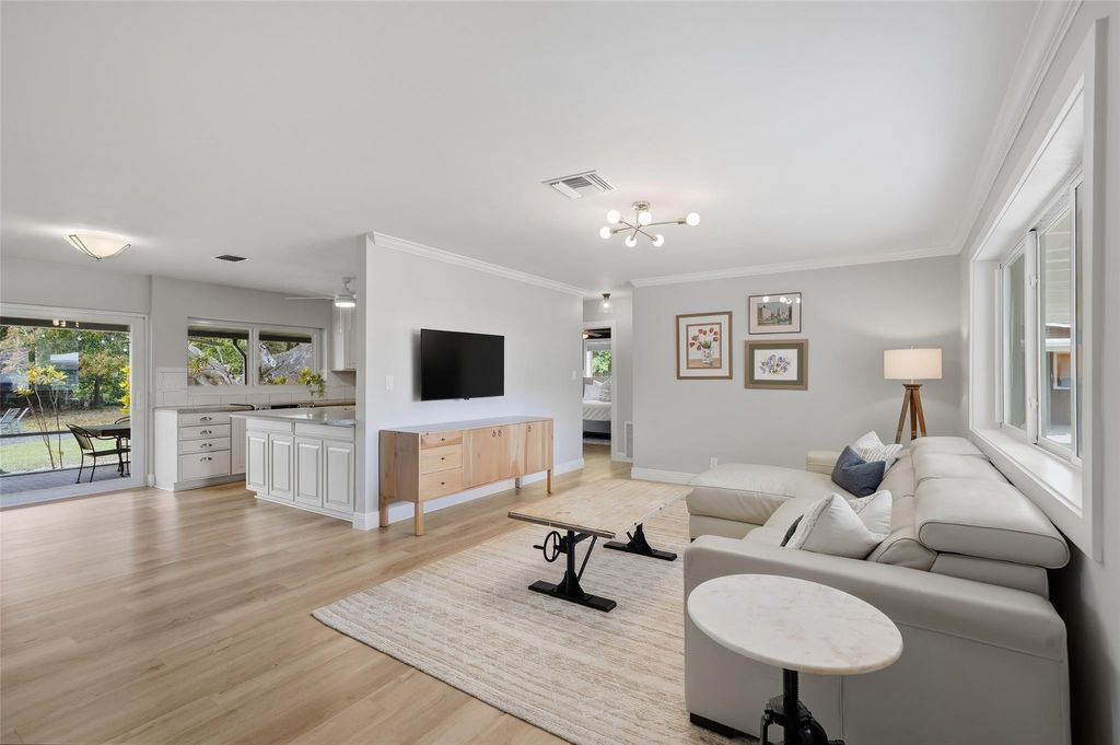 Photo of 649 NW 30th Street, Wilton Manors, FL 33311 (MLS # F10555611)