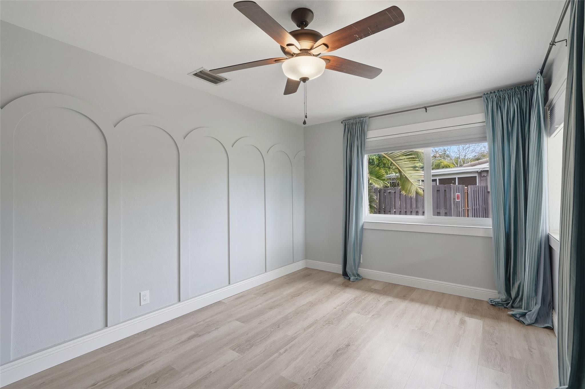 649 NW 30th Street, Wilton Manors, FL, 33311/$800,000 4 649 NW 30th Street