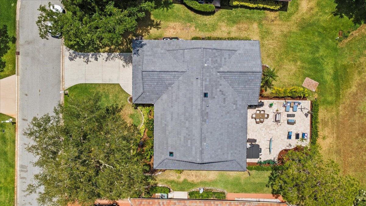 COUNTRY CLUB ESTATES - Residential