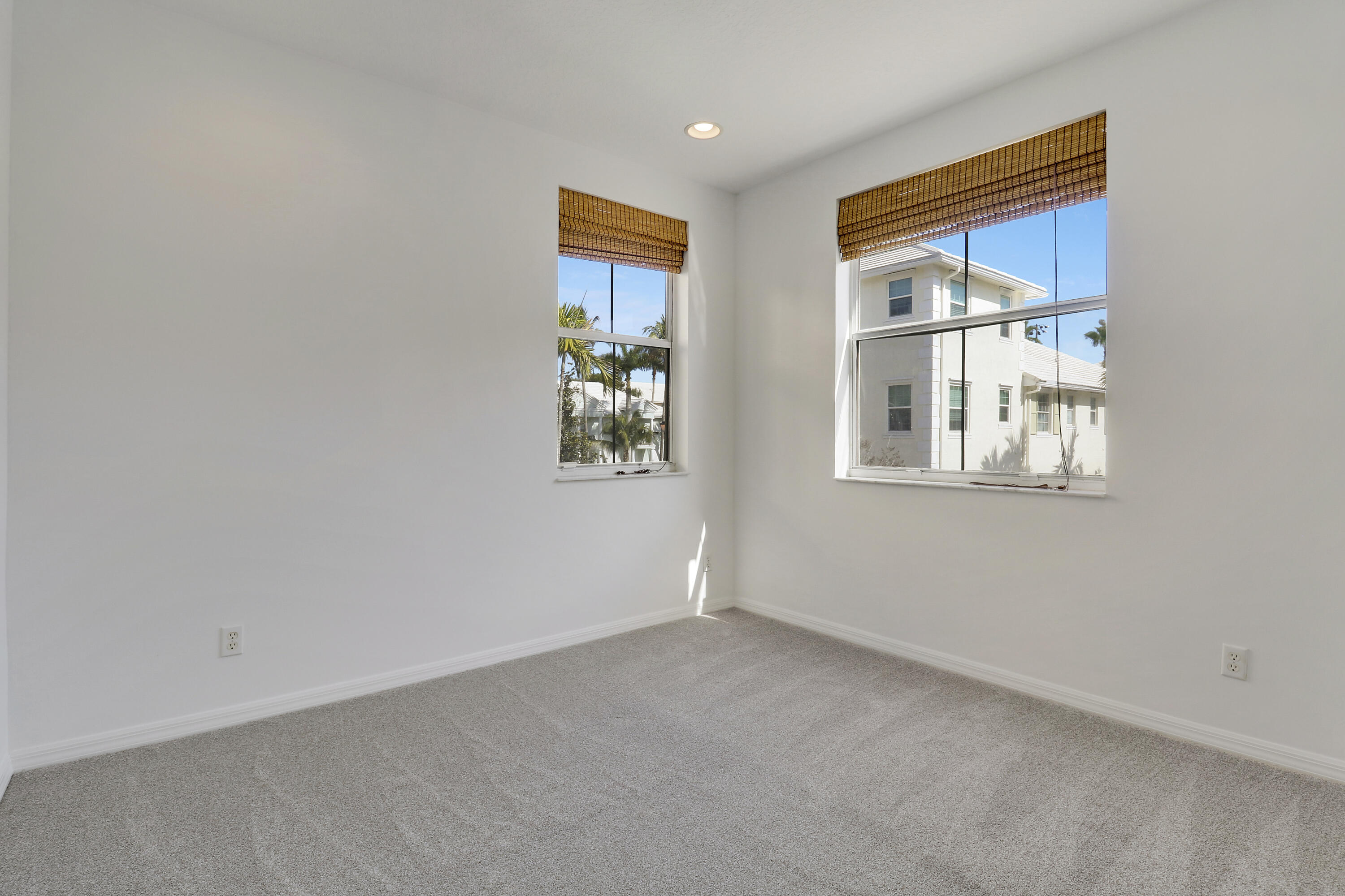 ABACOA TOWN CENTER 3 - Residential