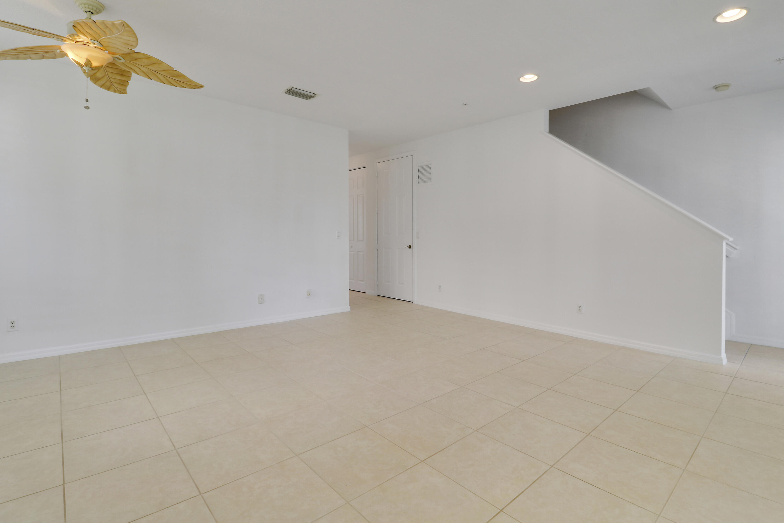 ABACOA TOWN CENTER 3 - Residential