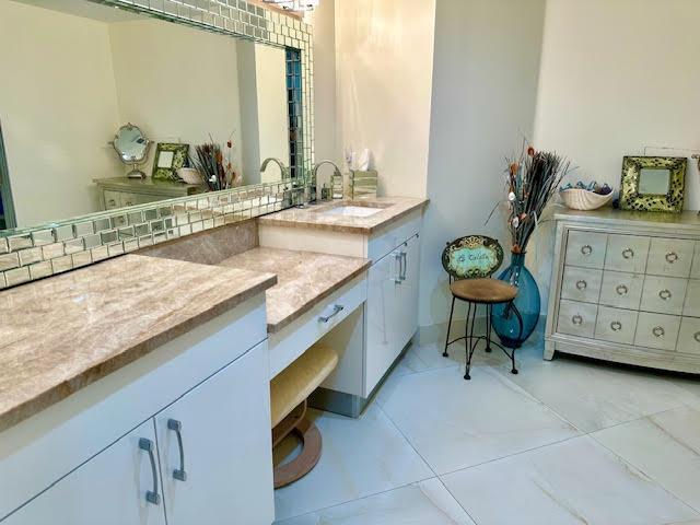 GLENEAGLES CONDO III - Residential Lease