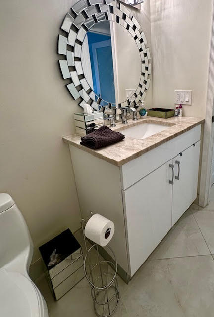 GLENEAGLES CONDO III - Residential Lease