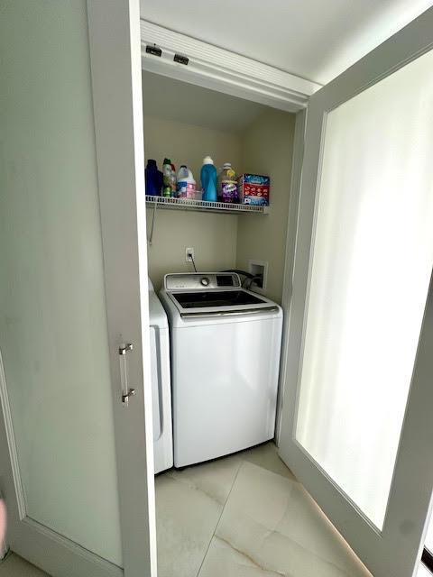 GLENEAGLES CONDO III - Residential Lease