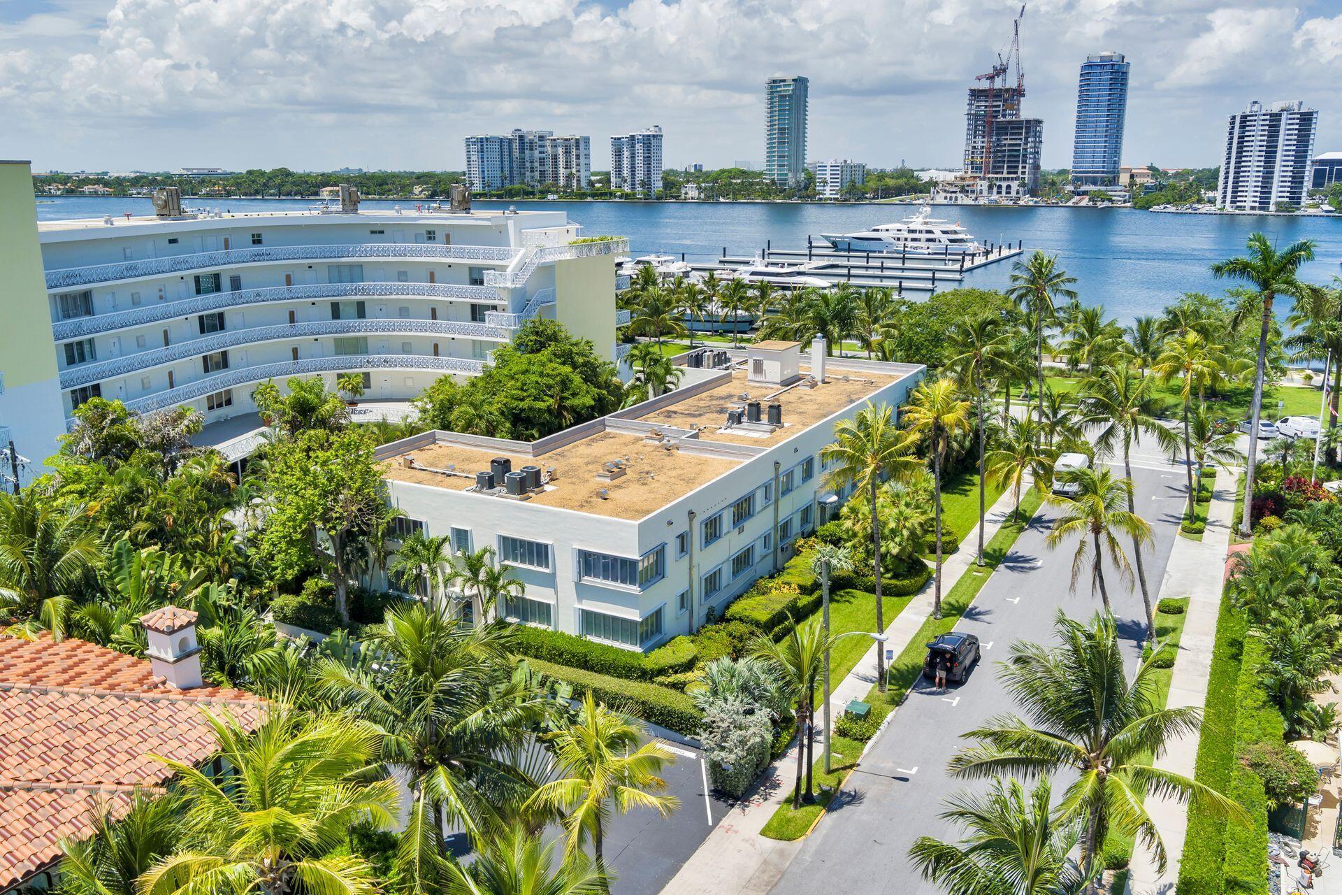 NASSAU SQUARE APTS INC - Residential