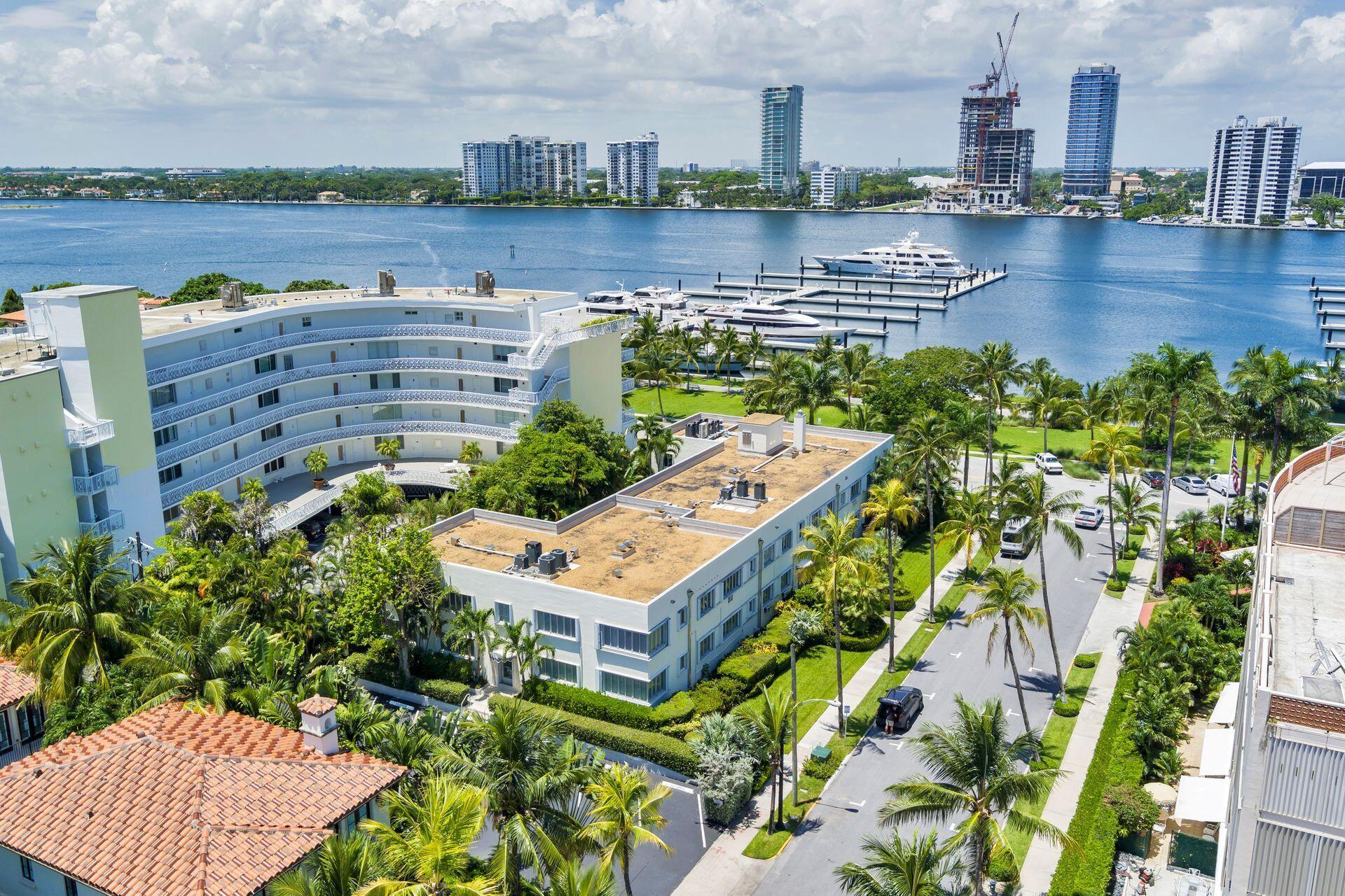 NASSAU SQUARE APTS INC - Residential