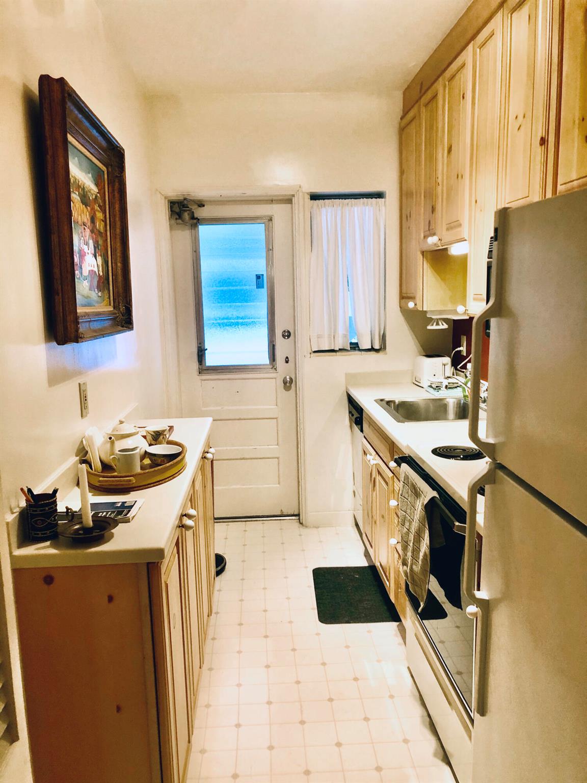 381 S Lake Drive 8