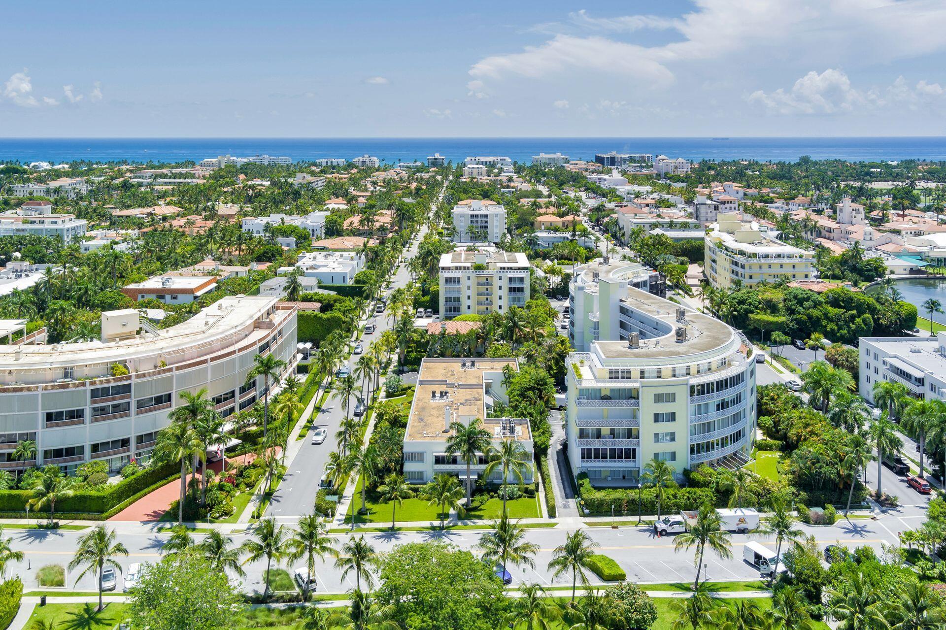 NASSAU SQUARE APTS INC - Residential