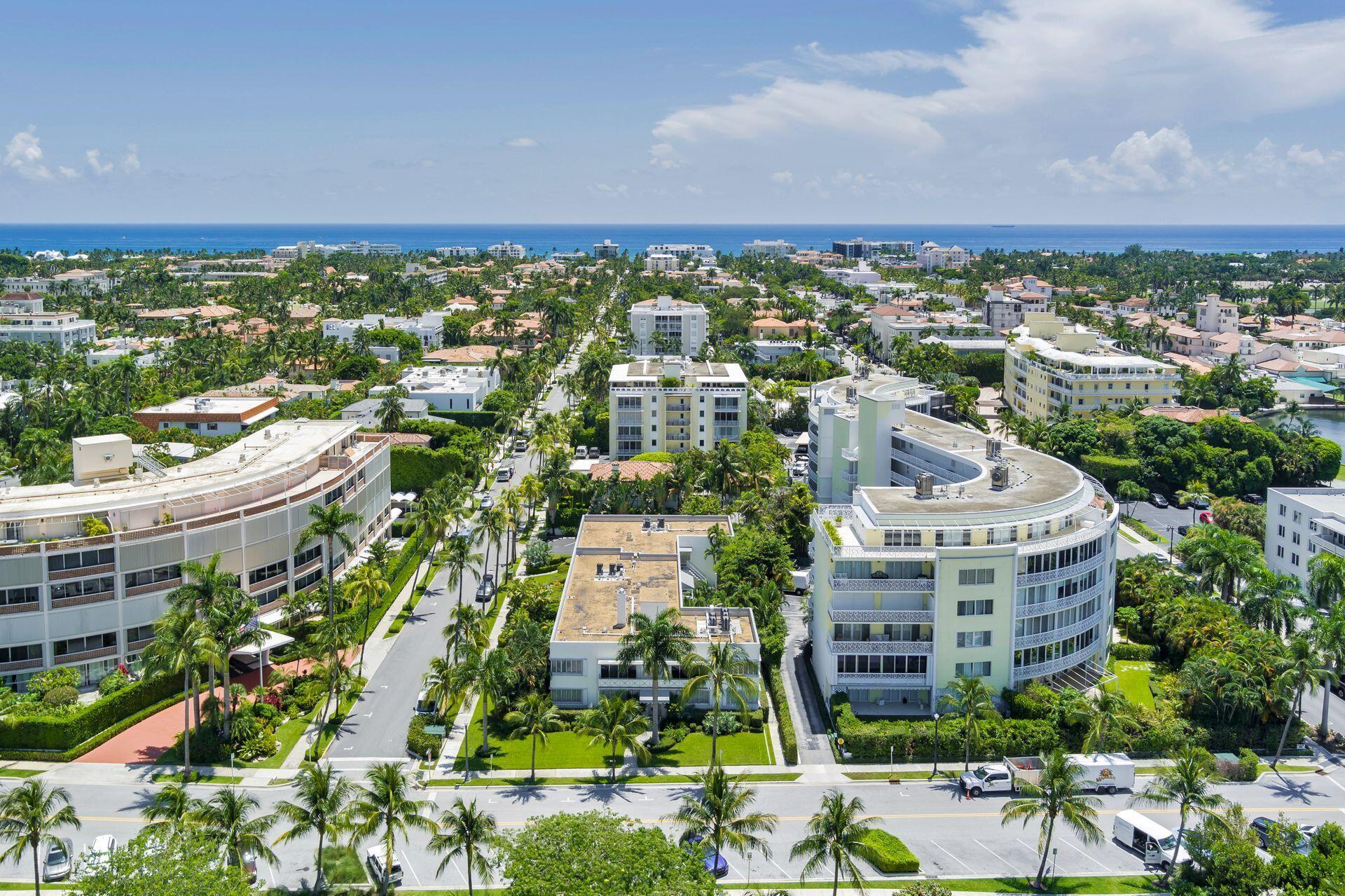 NASSAU SQUARE APTS INC - Residential