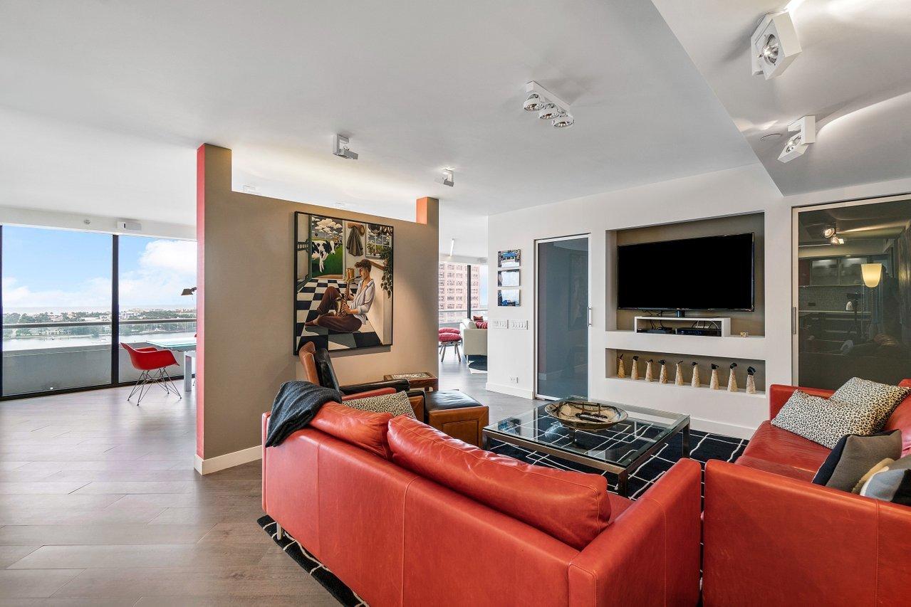 TRUMP PLAZA OF THE PALM BEACHES CONDO - Residential