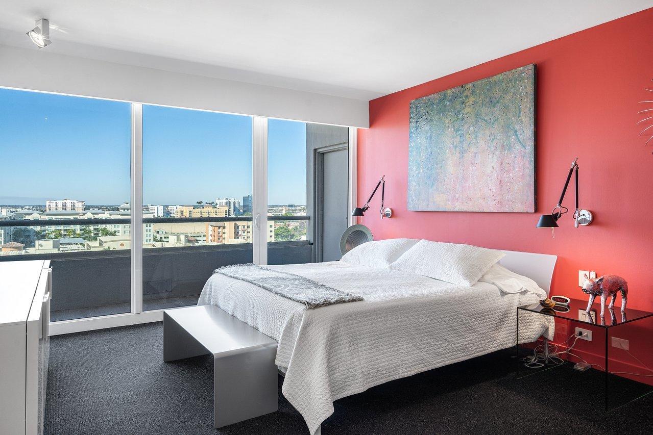 TRUMP PLAZA OF THE PALM BEACHES CONDO - Residential