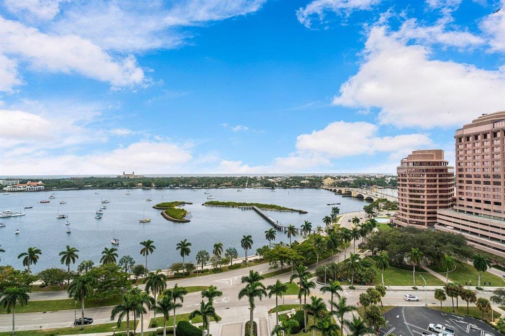 TRUMP PLAZA OF THE PALM BEACHES CONDO - Residential