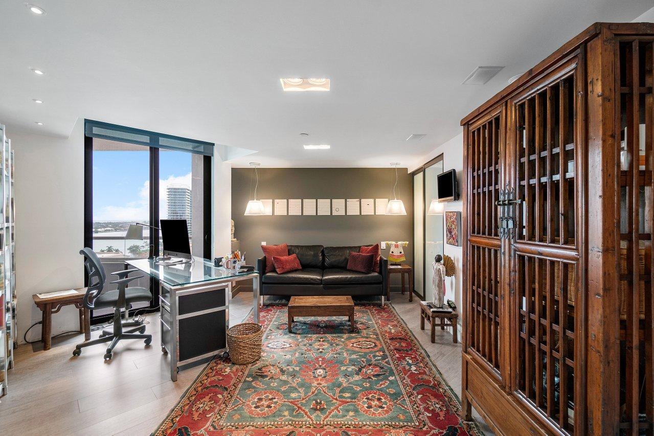 TRUMP PLAZA OF THE PALM BEACHES CONDO - Residential