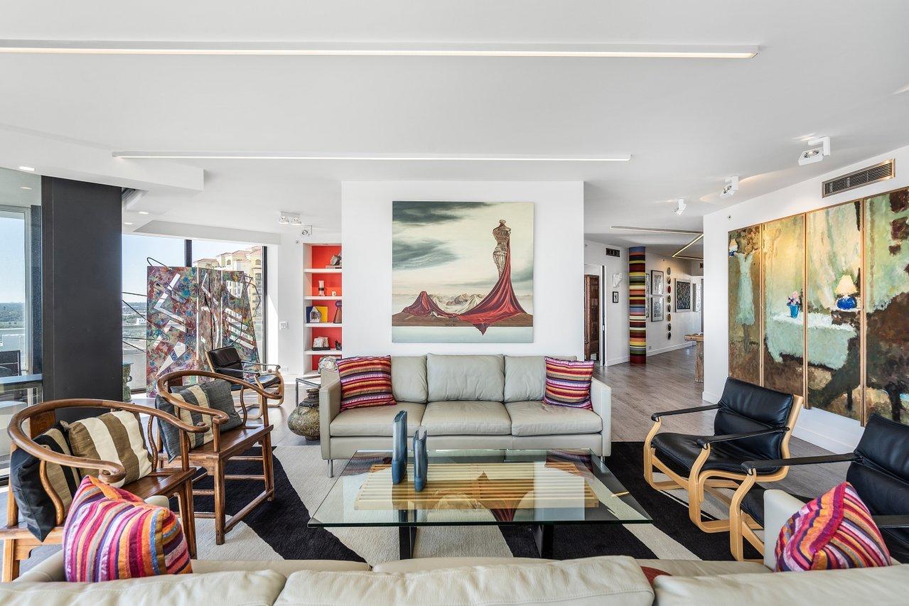 TRUMP PLAZA OF THE PALM BEACHES CONDO - Residential