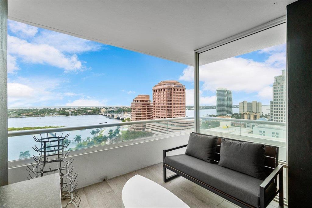 TRUMP PLAZA OF THE PALM BEACHES CONDO - Residential